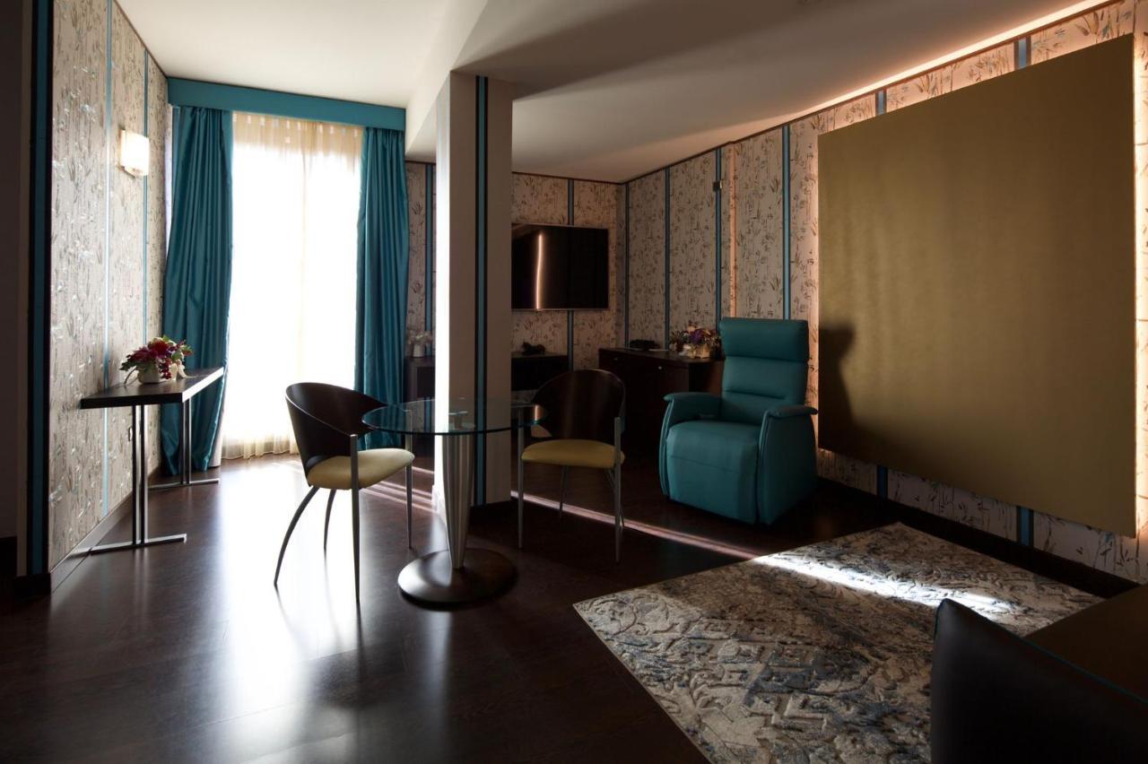 Hotel Valentino Terni Exteriör bild