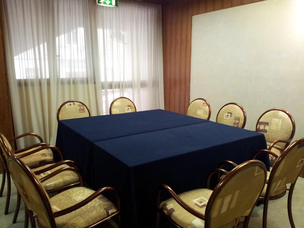 Hotel Valentino Terni Exteriör bild