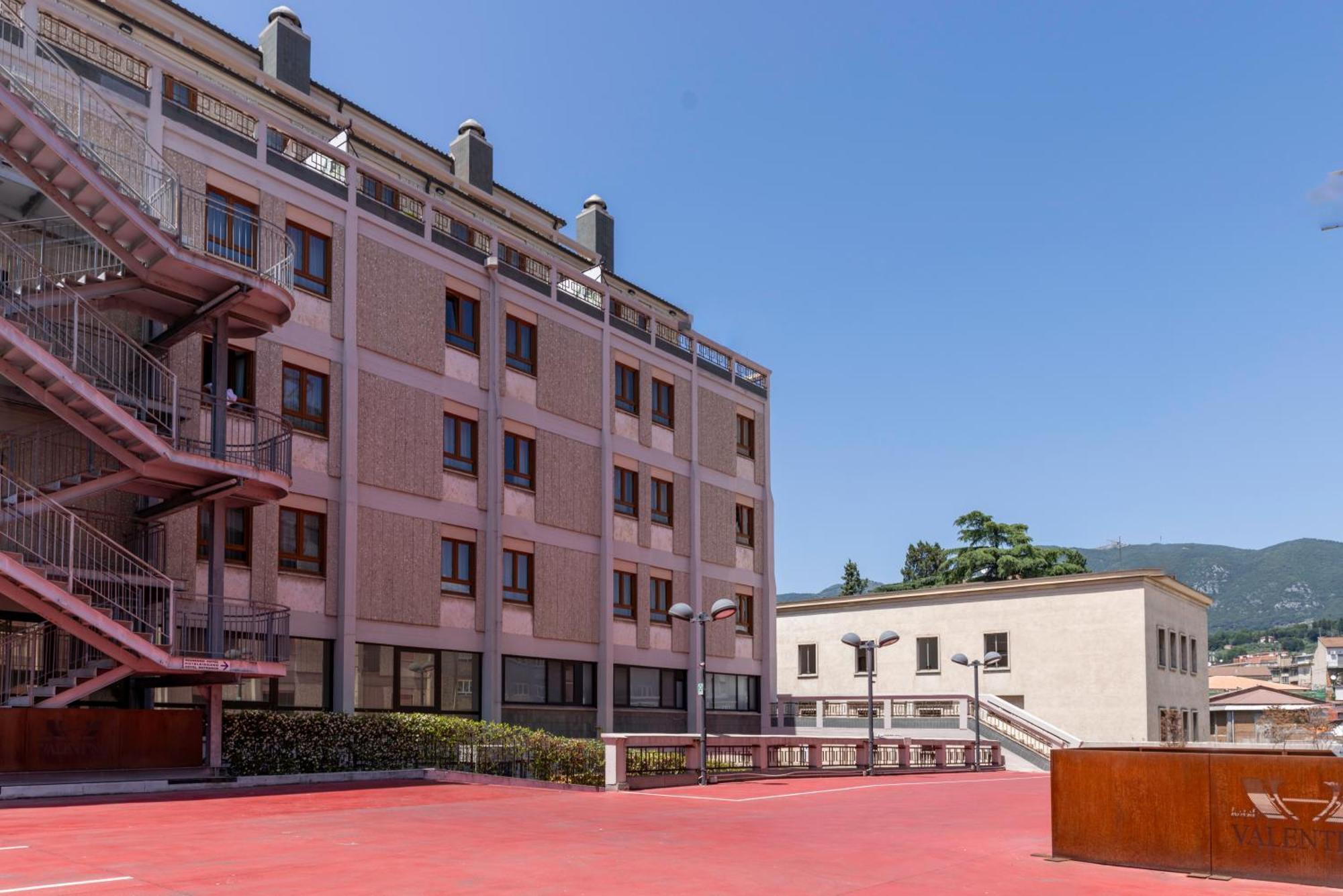 Hotel Valentino Terni Exteriör bild