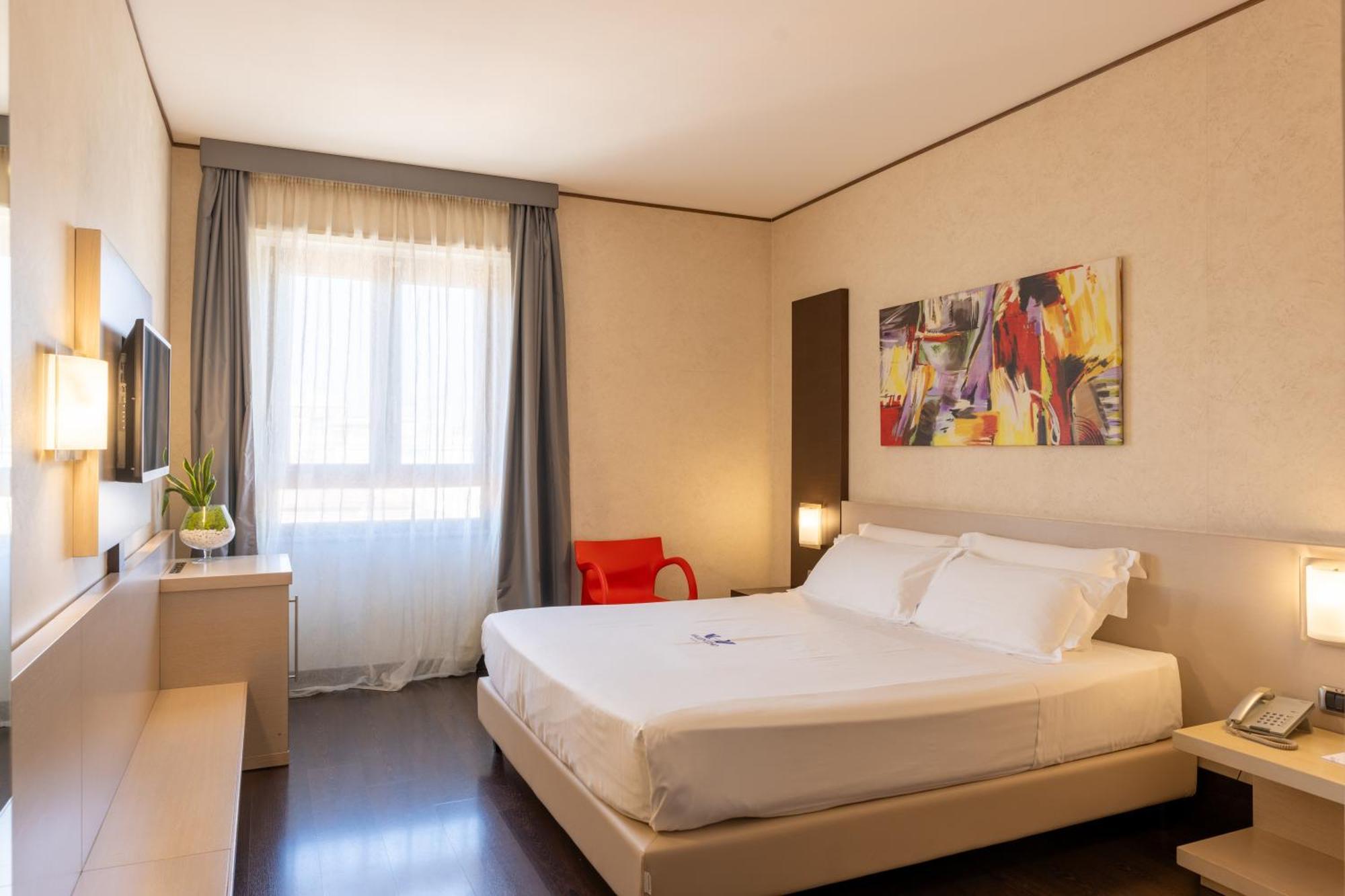 Hotel Valentino Terni Exteriör bild