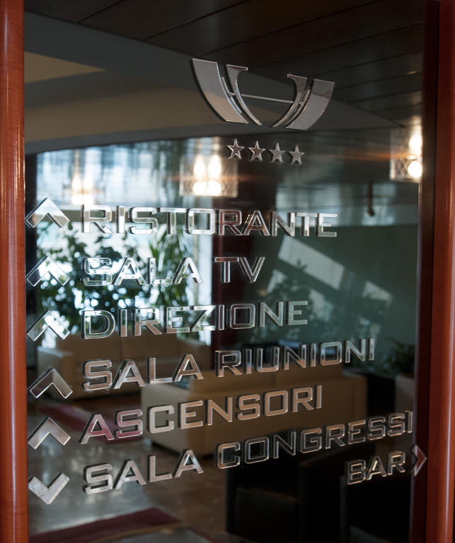 Hotel Valentino Terni Exteriör bild